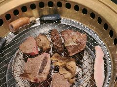 -山川小町·极番烧肉(新地假日广场店)