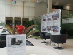 -上海伟杰·捷豹路虎4S店(闵行店)