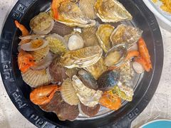 -巧克力渔家.小船海鲜胶东菜(万平口店)