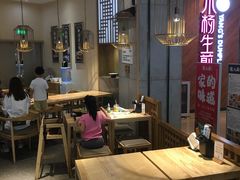 大堂-陳八两面家(滨江天街店)
