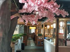-茅台镇网红溶洞餐厅·茅帮菜馆