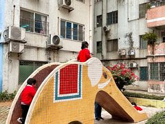 -荔湾区图书馆(周门馆)