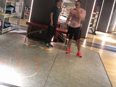 -一兆韦德健身(张杨路店)