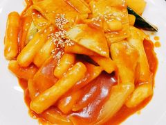 辣白菜炒年糕-桃园中华料理炸酱面(燕儿岛路店)