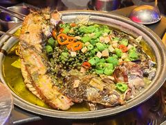 -令狐冲·炭烤活鱼(宝龙店)