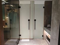 -中山利和希尔顿酒店