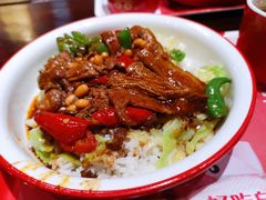 喷香辣椒炒肉饭-猪角·闽南猪脚饭(茶亭店)