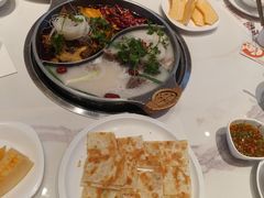 -老员外骨汤火锅(海州古城店)