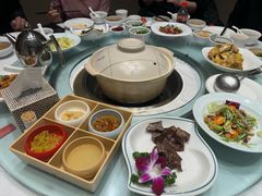 -天宜隆蘑菇宴火锅(石景山旗舰店)