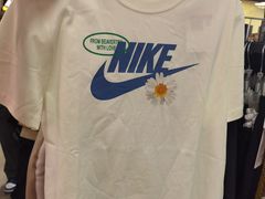 -NIKE上海青浦优选体验店