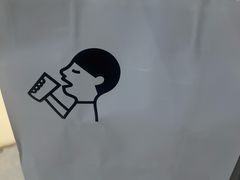 -喜茶(北京华贸购物中心店)