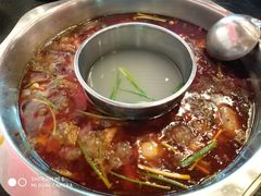 特色烧鸡公火锅-重庆烧鸡公火锅(簋街店)