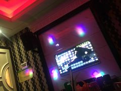 -皇马纯KTV·量贩·聚会(民治店)