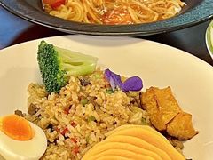-mordew加州日记西餐&小酒馆(新天地店)
