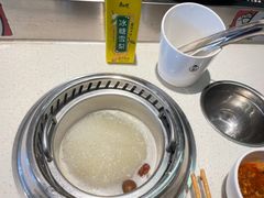-龍歌自助小火锅(市南金茂湾店)