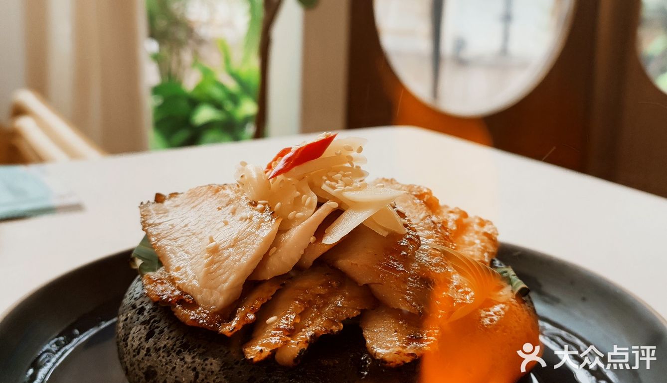 氛围感十足的精致泰餐[加油]