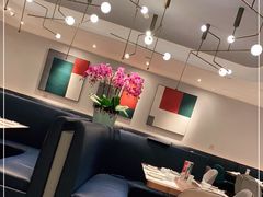 -港丽餐厅(来福士店)