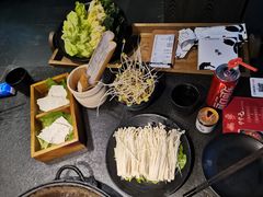 -渝涯重庆豆花老火锅(中赢国际店)