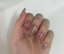 -UGIRL有个美甲