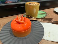 -潮一不贰·法式甜品·生日蛋糕·西式简餐(外滩店)