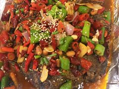 东巴烤鱼-小厨子私房菜·云南美食店