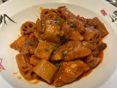 藕烧猪蹄-刘胖子家常菜·蹄花焖藕(兴业店)