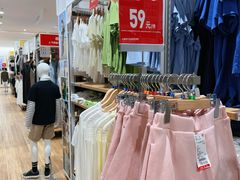 -优衣库(上海正大广场店)