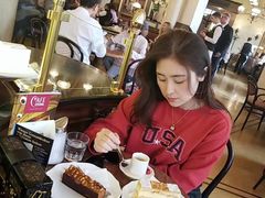 -中央咖啡馆