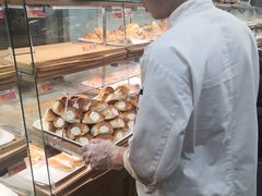 面包甜点陈列柜-新侨三宝乐面包店(崇文门店)