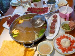 -乡土黄·鲜牛肉火锅·小龙虾(兴业街店)