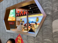 -魏铭鱼头捞饭(晋阳路店)