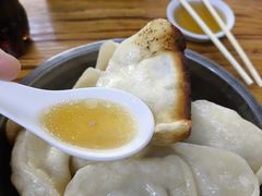 -锅贴大王南翔小笼(临沂二村店)