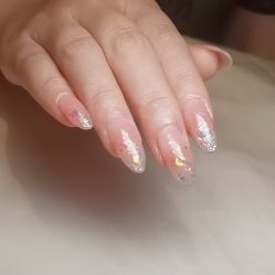 -天生爱美甲