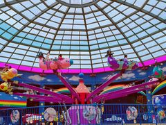 -蓝精灵乐园·世茂精灵之城主题乐园