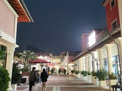 -佛罗伦萨小镇广佛名品奥特莱斯(疏港路店)