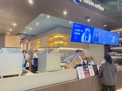 -瑞幸咖啡(外滩SOHO店)