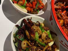 炒板筋-丹虾|文和友小龙虾·烙锅(陕西路旗舰店)