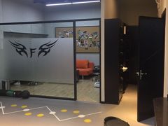 -Freedom Fitness私教健身俱乐部(徐虹北路店)