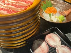 -牛YO寿喜烧·铁板烧和牛火锅自助(市府恒隆店)