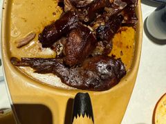 -八府香鸭·啫啫煲(华山路店)