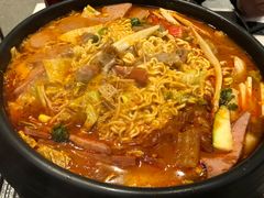 -博姆炸鸡精品餐厅(常发广场店)