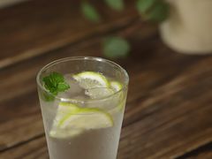 咸柠七-时光花园(白鹭洲店)