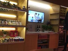 -MEAT MATE 鲜食肉铺(凤凰汇·里巷店)