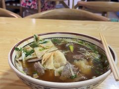 -清真·白家牛肉罩火烧老店(育才街店)