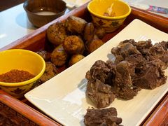 -黑青稞庄园·新式藏餐·牦牛肉汤锅(新都桥店)