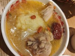 -邹开喜·炭炉鸡煲·海鲜火锅(虹口足球场店)