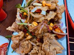 -虾弄弄海派小龙虾·牛羊蝎子火锅