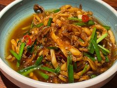 酸萝卜炒藕粉-前海沿·青岛菜(五四广场永旺店)