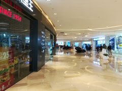 店内环境-杭州滨江宝龙城