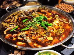 -小饕荟雅安贡椒鱼鲜馆(广福桥店)